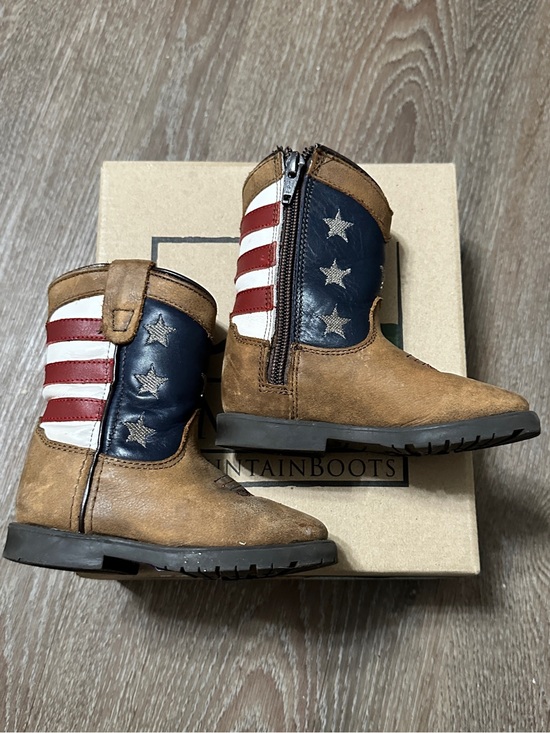 Smoky Mountain Boots Other - SMOKY MOUNTAIN BOOTS
STYLE 3800 STARS AND STRIPES -VINTAGE BROWN Size 6 Toddler
